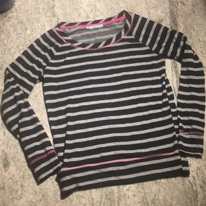 Maurice’s lightweight sweatshirt material top